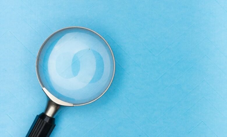 data finder guiding reliable caller discovery